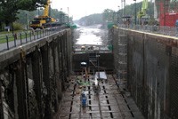 Trollhatte-canal-2011-1.jpg